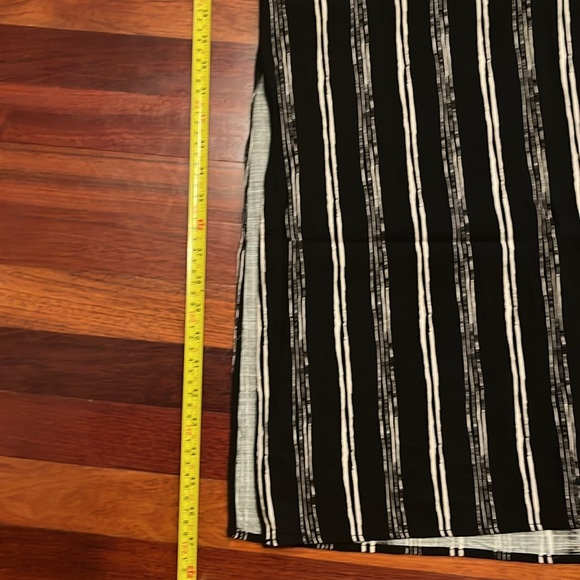 Womens Large I Joah black and white striped v neck dress 2side slits - Picture 8 of 8